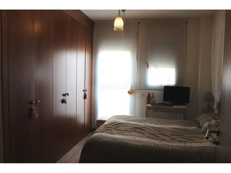 Foto 137f7a04-941c-4964-93d2-a62502904f9d. Piso en josep pla 16 venta de piso en Lledoner Granollers