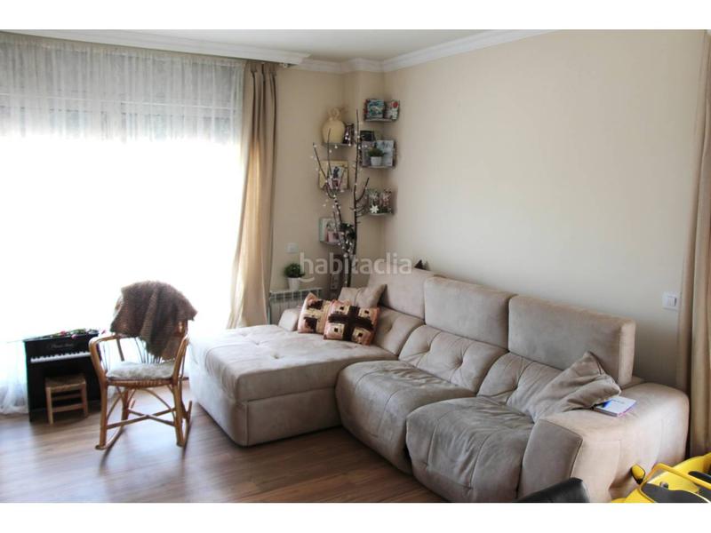 Foto bf15043d-c8af-46c5-b3fc-6bc69c917bad. Piso en josep pla 16 venta de piso en Lledoner Granollers