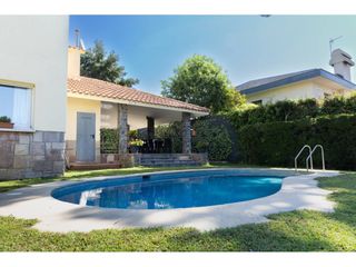 Xalet  Calle pl�tan. Chalet en venta en urb. can camp de lametlla del vall�s