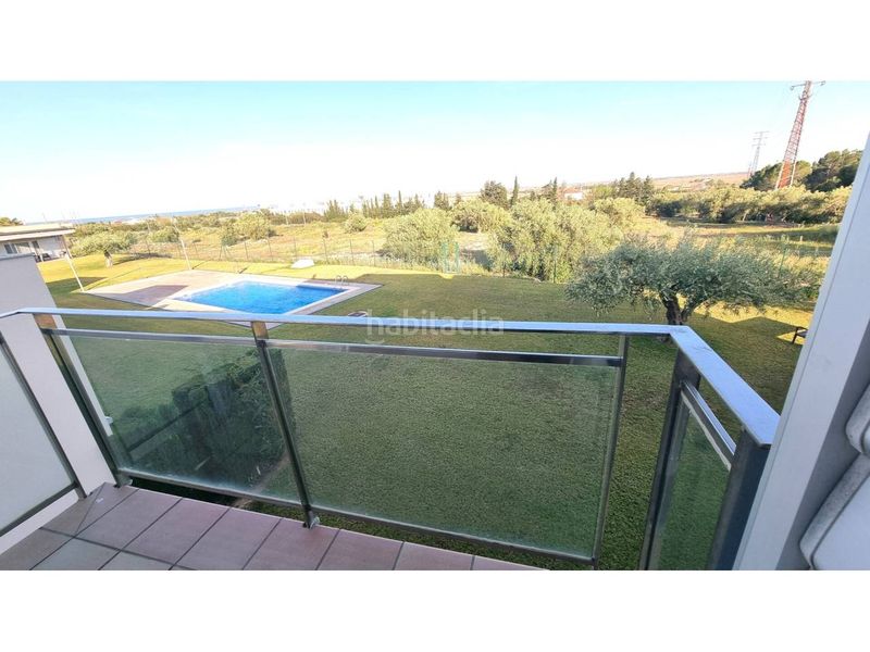 Foto 3d151369-5b03-4e87-b62b-68962cf555e0. Pis amb calefacció aparcament piscina a Ampolla (L´)