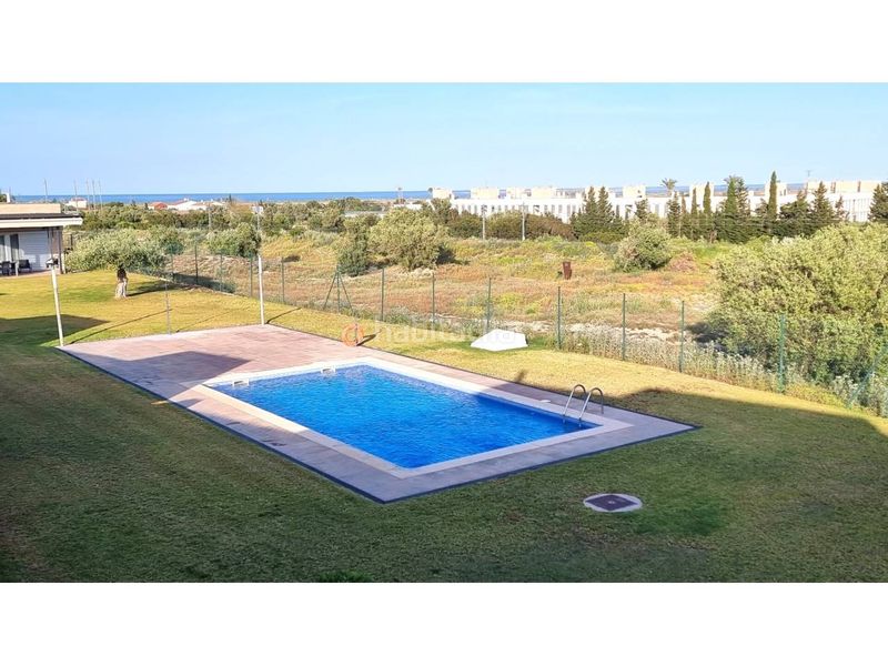 Foto b807f89f-5c71-4fa6-8d12-dd30faee5eae. Pis amb calefacció aparcament piscina a Ampolla (L´)