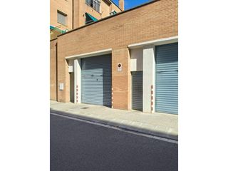 Autoparkplatz in Calle Enric Morera