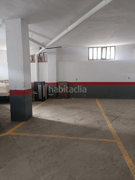 Foto 1f444924-8e91-428f-9862-74729728ea96. Aparcament cotxe a Massamagrell