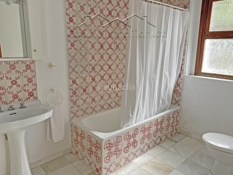 Foto dcb454b9-876d-4ba0-874d-ea7cadf86962. Miete chalet mit kamin parking in Vistahermosa Puerto de Santa María (El)