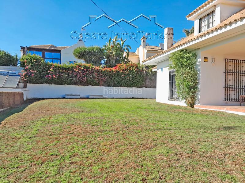 Foto 056fa7d0-00f2-4557-9a0e-be20edb09d28. Rent chalet with fireplace parking in Vistahermosa Puerto de Santa María (El)