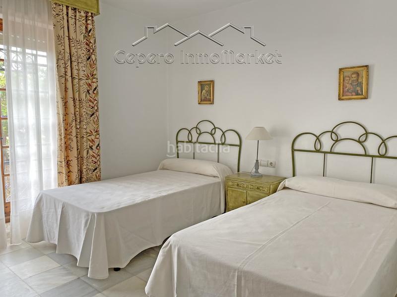 Foto 3f6c73f6-d56a-4456-9da6-5a32f708bd6b. Rent chalet with fireplace parking in Vistahermosa Puerto de Santa María (El)