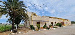 Country house in Cuatro Pinos - El Carmen