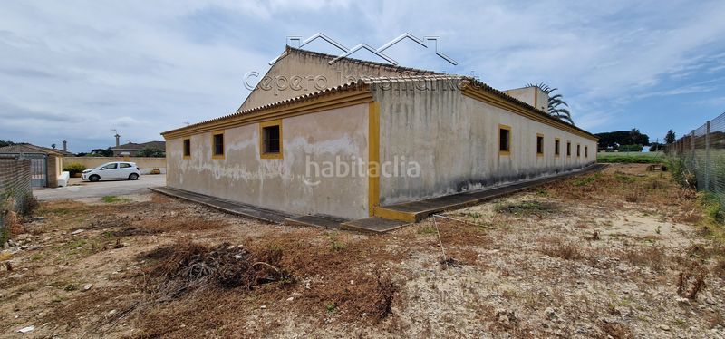 Foto 55583583-48ae-4bf3-88a5-a2c7e855f516. Masia amb aparcament a Cuatro Pinos - El Carmen Puerto de Santa María (El)