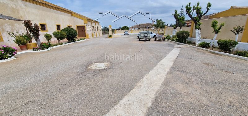 Foto c2050c4e-694c-484e-a955-58286fc34140. Masia amb aparcament a Cuatro Pinos - El Carmen Puerto de Santa María (El)