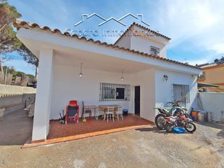 Casa aparellada a Pago Alhaja. Cerca de la playa...