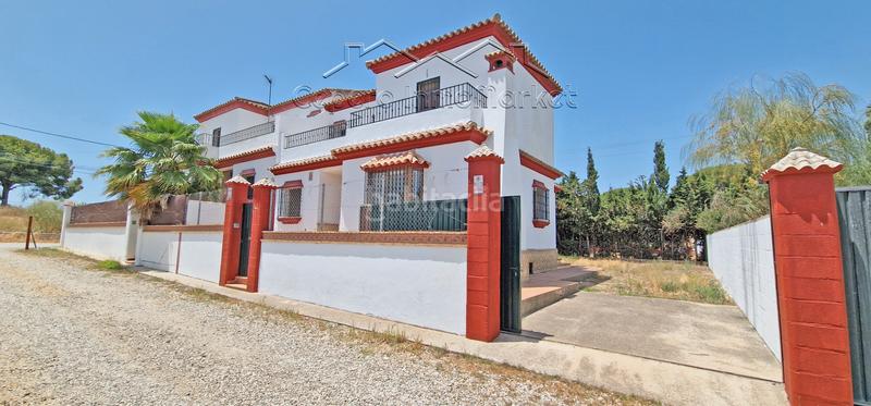 Foto 138a194d-3e04-4a20-b59d-aa67248c9891. Casa bifamiliare con camino parcheggio in Cuatro Pinos - El Carmen Puerto de Santa María (El)