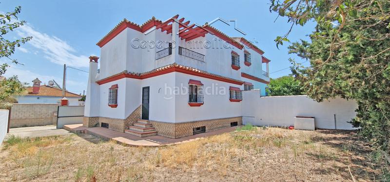 Foto 8a546c36-fbac-4a2b-be10-5eb062bf6881. Casa bifamiliare con camino parcheggio in Cuatro Pinos - El Carmen Puerto de Santa María (El)