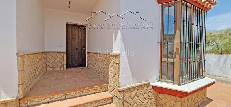 Foto bf065380-ea36-437b-b64d-1bb637915652. Casa bifamiliare con camino parcheggio in Cuatro Pinos - El Carmen Puerto de Santa María (El)