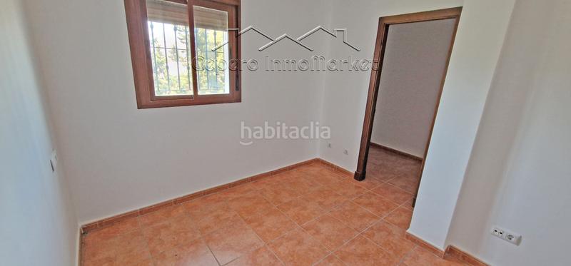 Foto d6e55172-61d4-4217-b9da-bc3aa2c9eb28. Casa bifamiliare con camino parcheggio in Cuatro Pinos - El Carmen Puerto de Santa María (El)