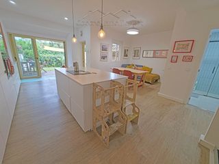 Casa adossada a Calle Océano Pacífico