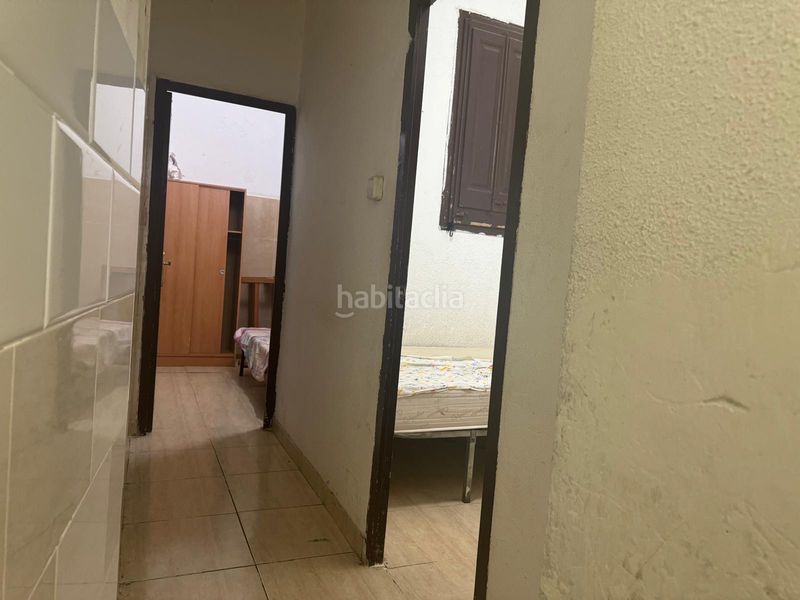 Foto 1759b506-1db6-4f18-8404-b40518340c9e. Planta baja en El Poble Sec - Parc de Montjuïc Barcelona