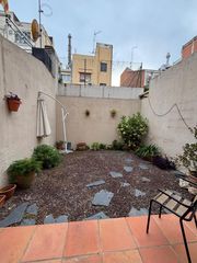 Maison à Centre. Casa en el mismo centro de hospitalet de llobregat
