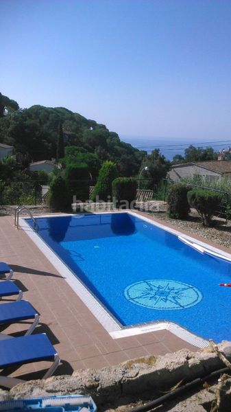 Foto 356311b8-a54c-494e-8529-050fea932ca1. Xalet amb xemeneia calefacció aparcament piscina a Tossa de Mar