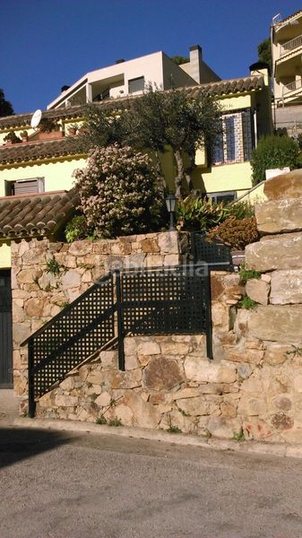 Foto a93caaa0-331f-48de-a35b-dbe8da95f1f0. Xalet amb xemeneia calefacció aparcament piscina a Tossa de Mar