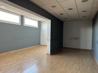 Location Bureau  N/a. Oficina en edificio clásico rambla catalunya