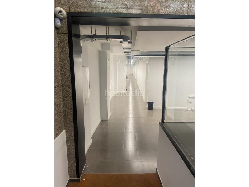 Foto 6b35a06e-9cb2-4bcd-982e-cb7fad167f2c. Alquiler oficina fantástico local oficina en La Nova Esquerra de l´Eixample Barcelona