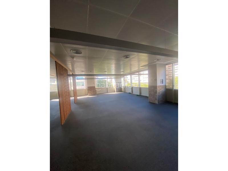 Foto d2f8cf3a-1968-4075-b967-5ef78e2324d0. Rent office space in Hostafrancs Barcelona