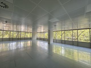 Lloguer Oficina  N/a. Planta de oficina en edificio corporativo