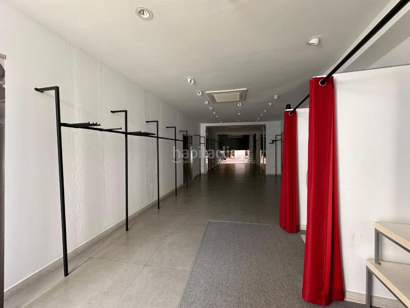 Foto 196b4260-b223-4536-bd8e-265a87de1585. Lloguer local comercial a Barri del Centre Terrassa