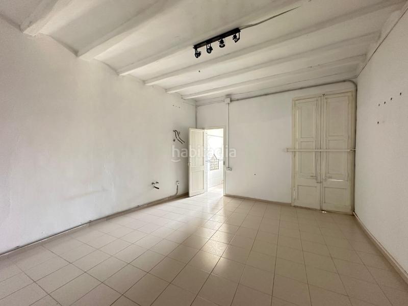 Foto 013c357f-e061-452c-b187-419e94745fab. Location local commercial dans Barri del Centre Terrassa