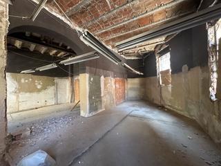 Locale commerciale in Placeta DE SARAGOSSA