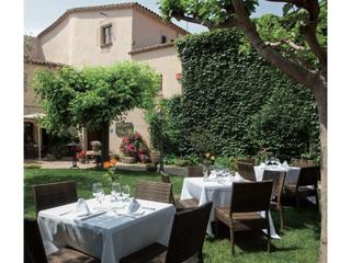 Traspàs Local Comercial  N/a. Fantastico restaurantemasia en traspaso con jardin