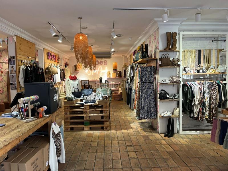 Foto ce56b804-ef2e-469f-89a1-f1551ec29962. Traspaso local comercial fantastico local en carrer santalo en Barcelona