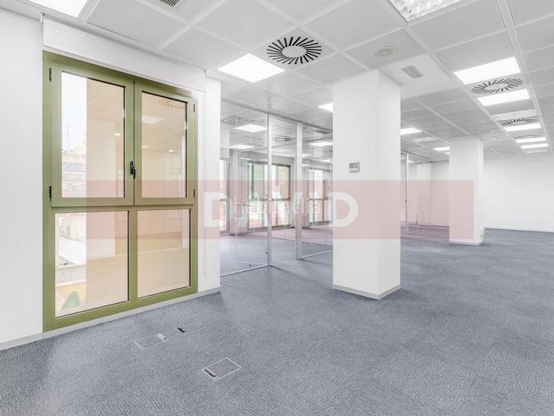 Foto b06bba06-def4-4c55-8b81-5996b4110a53. Miete büro in paseo gracia 103 in Dreta de l´Eixample Barcelona