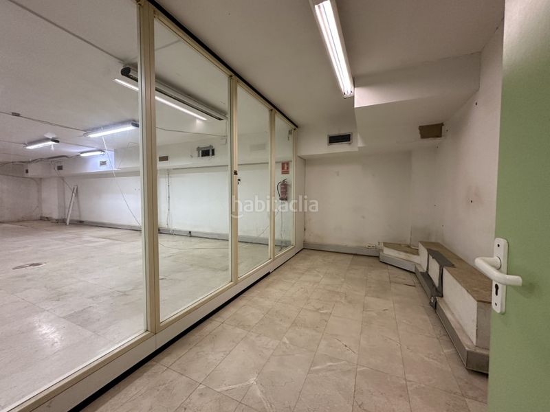Foto 93e9e0fa-8db5-4e59-b138-b2b5780ac8b3. Local comercial a La Plana Esplugues de Llobregat