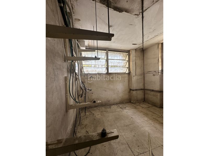Foto ccb03121-57e4-4809-9f36-d2591b90ab9c. Local comercial a La Plana Esplugues de Llobregat