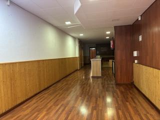 Lloguer Local Comercial  N/a. Local comercial en alquiler zona hortacarmel