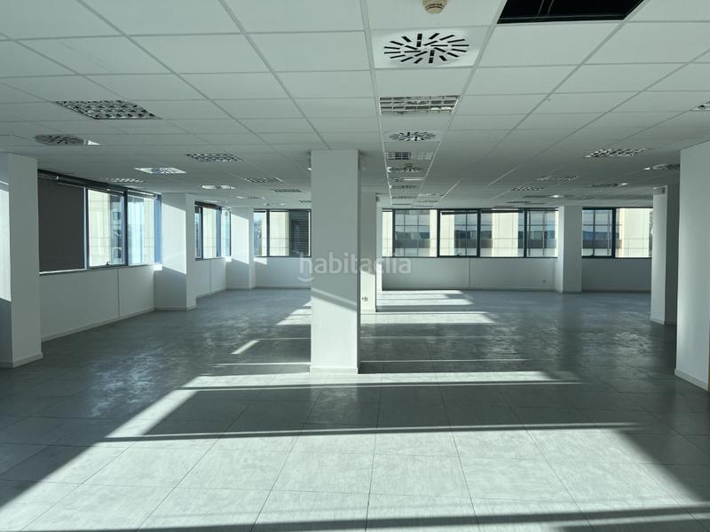 Foto 7c016457-0649-401d-bf93-c143354e8cbc. Rent office space in Centre Sant Just Desvern