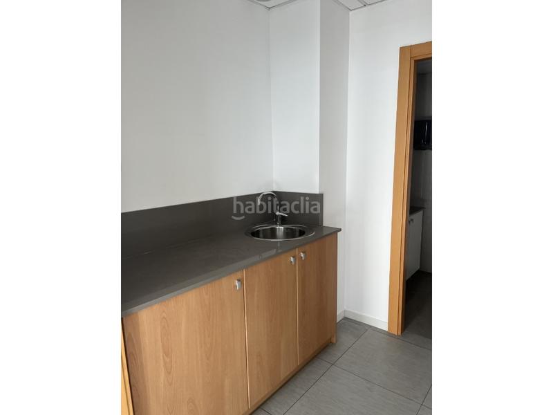 Foto e4df3dc8-35c8-425a-a996-8d9e1a8625f0. Rent office space in Centre Sant Just Desvern