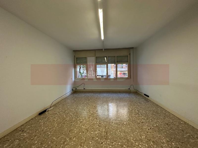 Foto 3f934f32-f4a3-43a3-8854-f42c359fec50. Location bureau dans Putget - Farró Barcelona