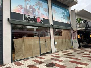 Lloguer Local Comercial  N/a. Fantastico local en alquiler en zona comercial