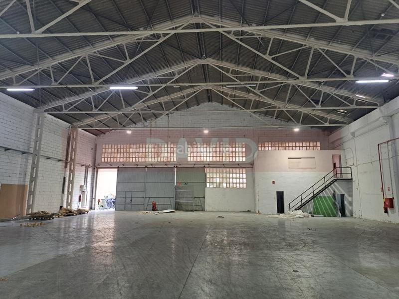 Foto afcecdaf-5742-4bfc-8a03-54adef935029. Alquiler nave industrial nave en alquiler 2.250 m2 hospitalet de llobregat en Hospitalet de Llobregat (L´)