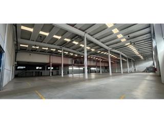 Lloguer Nau industrial  N/a. Nave industrial en alquiler en parque empresarial consolidado