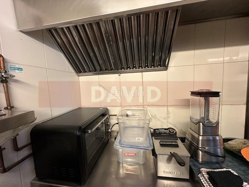 Foto cb7e7e5a-f9d6-42f1-b271-17efe6780beb. Pas-de-porte local commercial dans Sant Gervasi - Galvany Barcelona