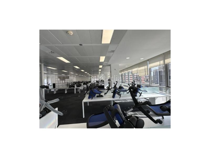 Foto c69f3ad6-d02e-450e-843d-3f6369b494a3. Location bureau dans Diagonal Mar i el Front Marítim del Poblenou Barcelona