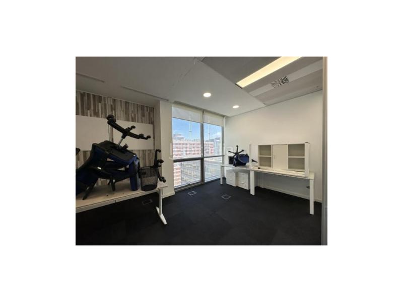 Foto 753d3d0d-18cf-42fa-829e-019f32fdcd17. Miete büro in Diagonal Mar i el Front Marítim del Poblenou Barcelona