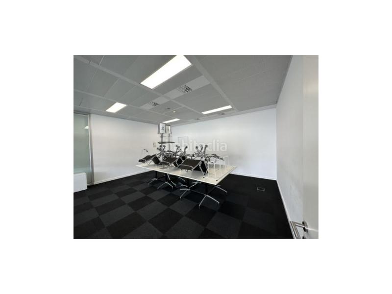 Foto 7e1b3b3a-1f55-4ba8-bd1f-a6c5c22fd383. Miete büro in Diagonal Mar i el Front Marítim del Poblenou Barcelona