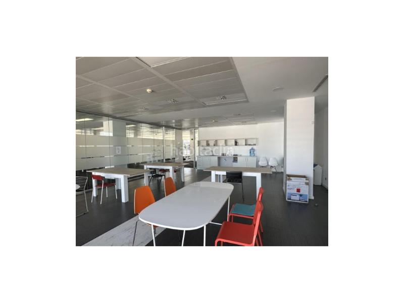 Foto ef3fab0b-10d7-4496-9930-1dfd208596a3. Miete büro in Diagonal Mar i el Front Marítim del Poblenou Barcelona