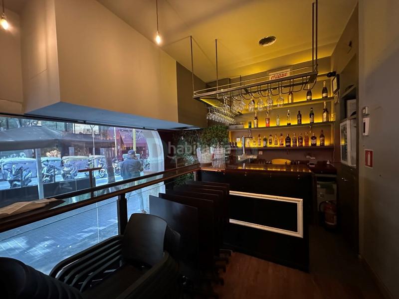 Foto ce098719-5efe-4556-bbe7-a1fbe9603c52. Pas-de-porte local commercial dans Sant Gervasi - Galvany Barcelona