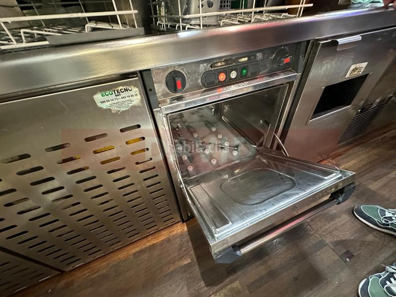 Foto 9a2f32a2-c6f7-4b6a-b00e-033aca292fe9. Transfer business premise in Dreta de l´Eixample Barcelona