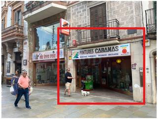 Location Local commercial  N/a. Fantastico local comercial en la calle santiago rusiñol de sant